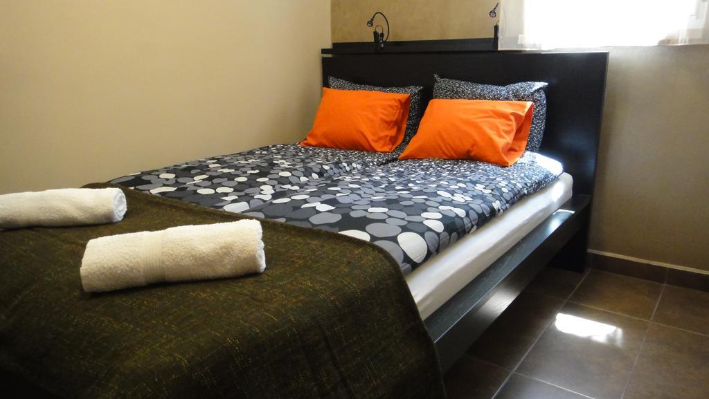 Mgtels Apartman - With Private Parking Budapest Exterior foto