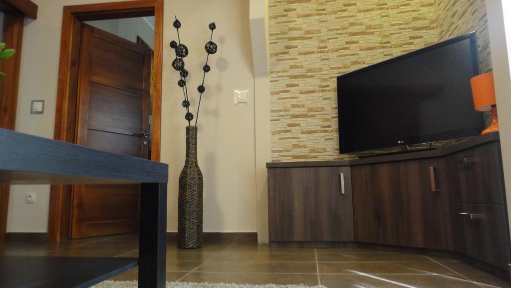 Mgtels Apartman - With Private Parking Budapest Exterior foto